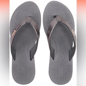 3/$20 Oncai Grey Silver Flip Flops